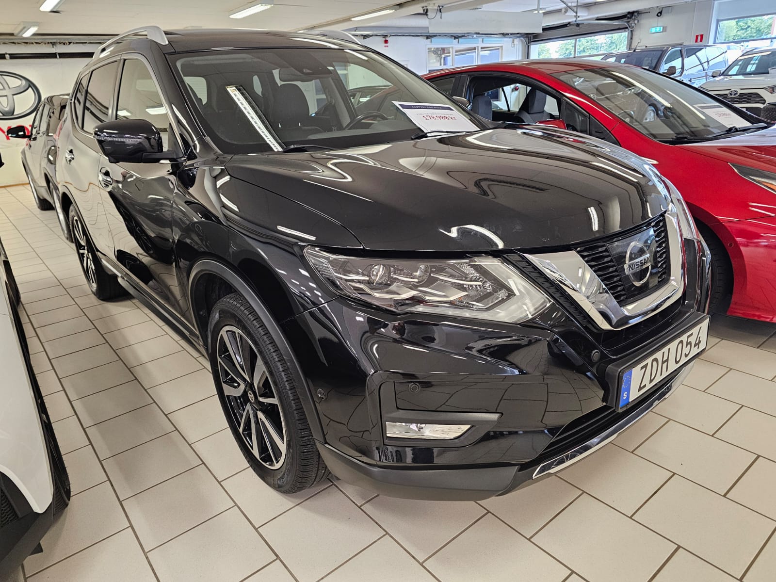 Lepsze jest wrogiem tego, co dobre! Nissan X-Trail stał się wrogiem Qashqai!