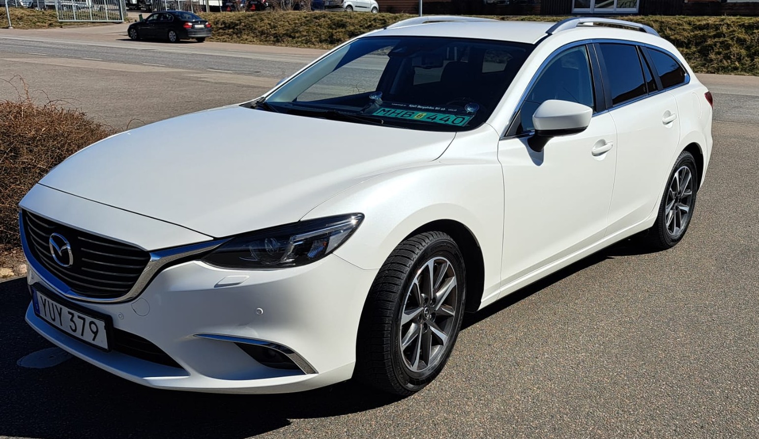 Mazda 6 SKYACTIV-G 165 KM – Dlaczego Warto?
Podsumowanie
Mazda 6 SKYACTIV-G 165 KM to idealne połączenie stylu, ekonomii i praktyczności. Jeśli marzysz o spokojnym, ale satysfakcjonującym aucie na codzień, to właśnie znalazłeś świetnego kandydata.
#Mazda6 #SKYACTIV #KombiDlaRodziny #JaponskaJakosc